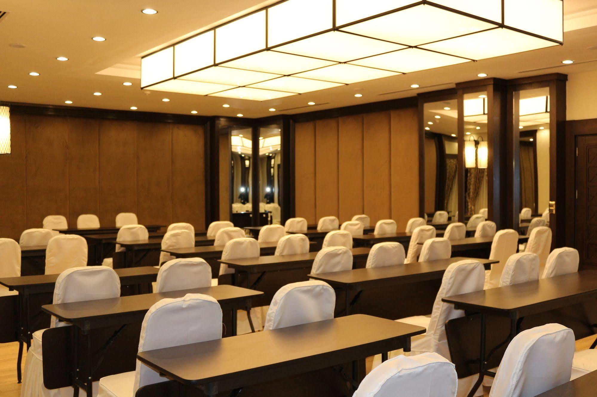 White Park Hotel Sarıkamış Kültér fotó